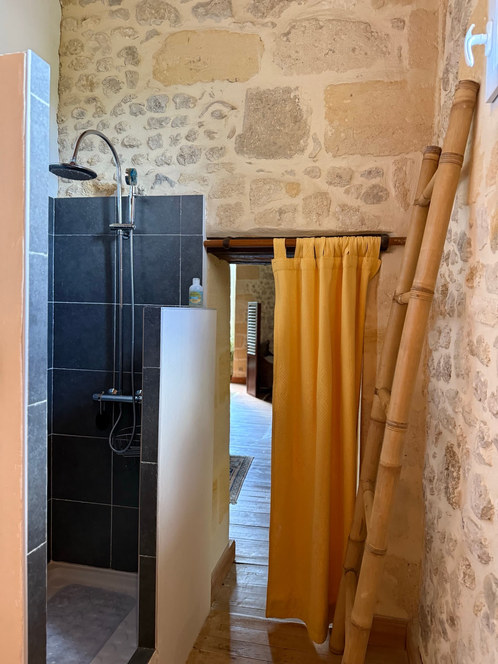 Salle de bain de la chambre Aliénor